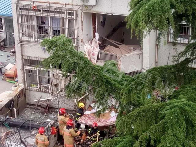 青岛建筑突发爆炸事件，事故原因深度剖析与后续应对策略